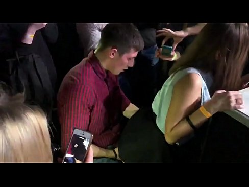 ❤️ Sex real într-un club de noapte rusesc. O rusoaică de 18 ani în anus și vagin futută într-un club de noapte ️❌ at porn ro.zoomporno.ru